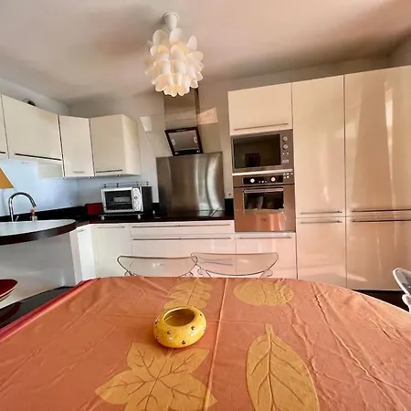 T4 Route Des Sanguinaires 85m² + Terrasse De 80m² Daire *